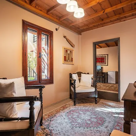 Hotel The Knights And The Pomegranate 3*