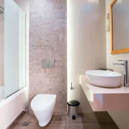 Hotel The Knights And The Pomegranate Rhodes City